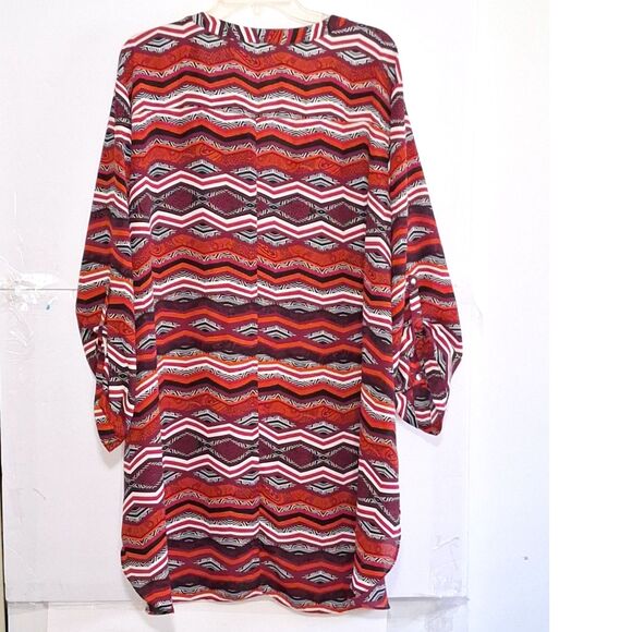 A Cato's Women's Plus Tunic Bold Aztec Print Officecore Loose Fit Boho 26/28W - Picture 8 of 9